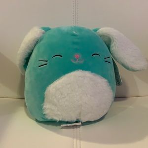 BNWT 7” Regan the Bunny Squishmallow